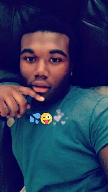 18Schild's tweet photo. Get u a #boyyy😛👇 with a 
PrettyFace😍 https://t.co/qoKM3IvaTX