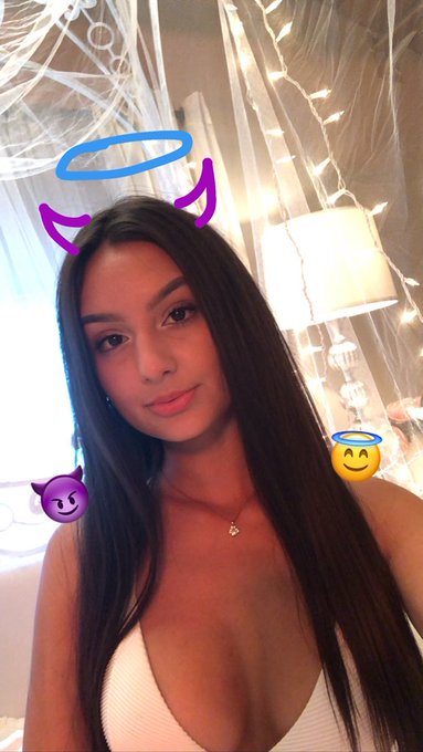 The set today was so dreamy! ✨😈😇✨ https://t.co/zODt0GDXqM<a href="/tag/newprofilepic"class="tags"><span>#newprofilepic</span></a>