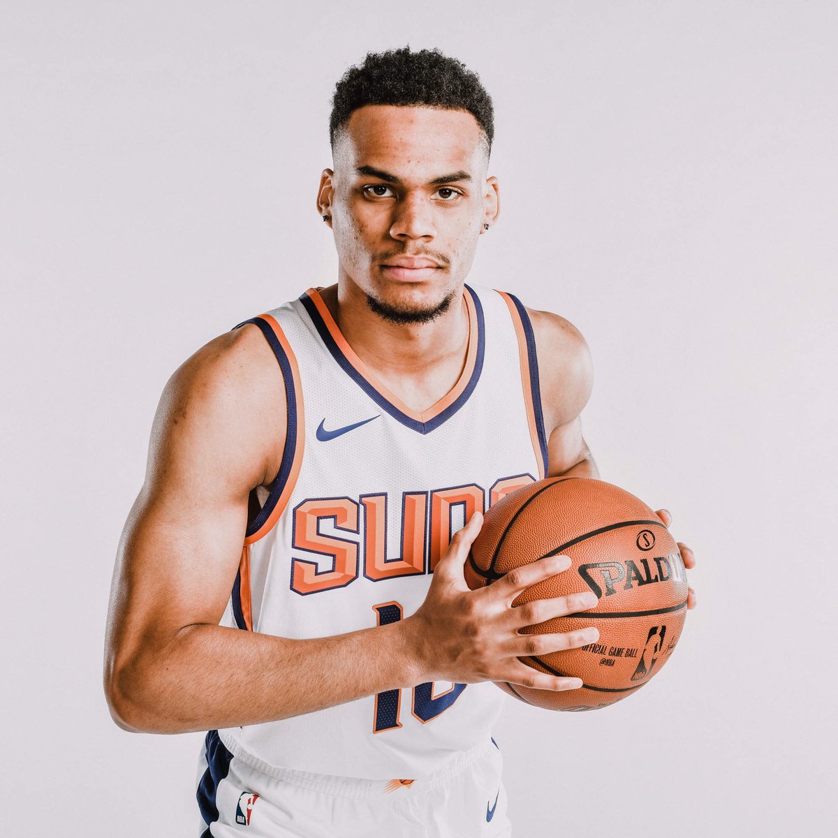 Suns's tweet photo. So fresh, so clean! https://t.co/hV7xLJO4iJ
