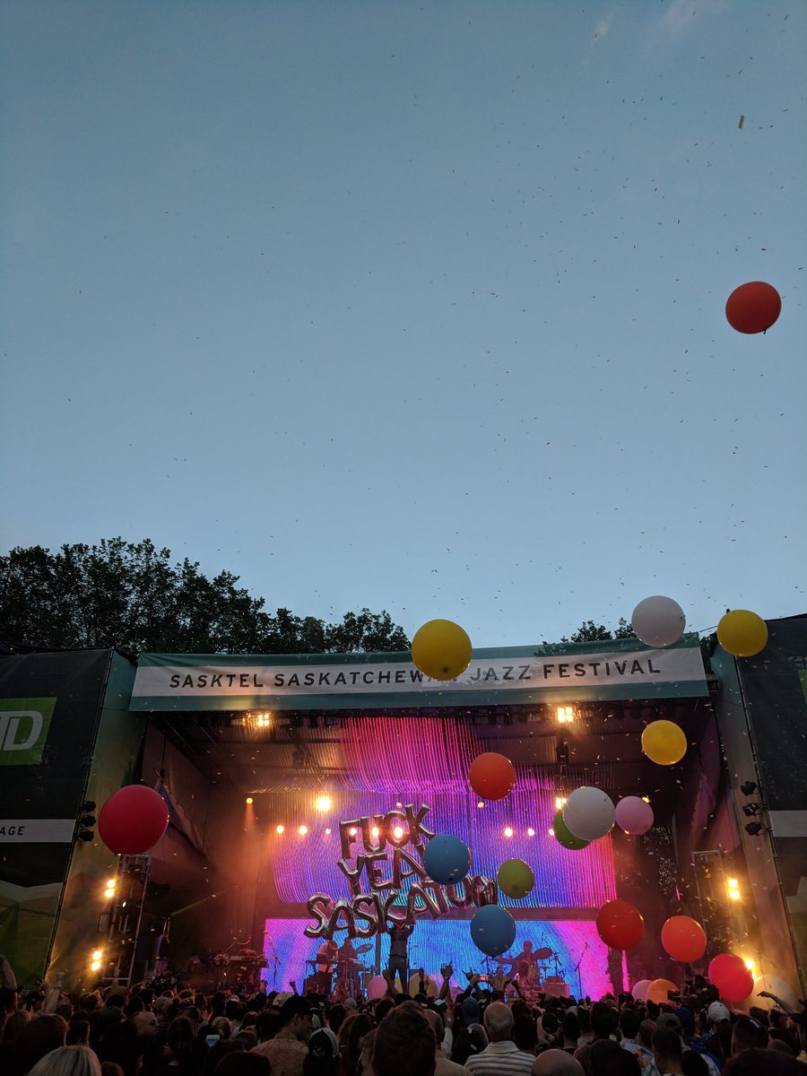 TysonMcShane's tweet image. This band is ok. @theflaminglips at @saskjazz 
#massiveunderstatement