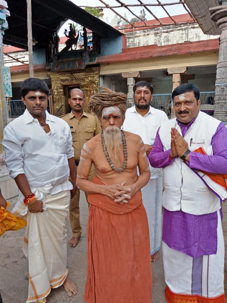 JManjunathAksh1's tweet image. We are  getting very Good special Abhishekam, Darshanam, of Sri, Perumal, Sri Prasanna Parvathy, 800 Years old Sri #SpatikaLinga,Also #SriDharbasaneeswara, Great blessibgs from #God