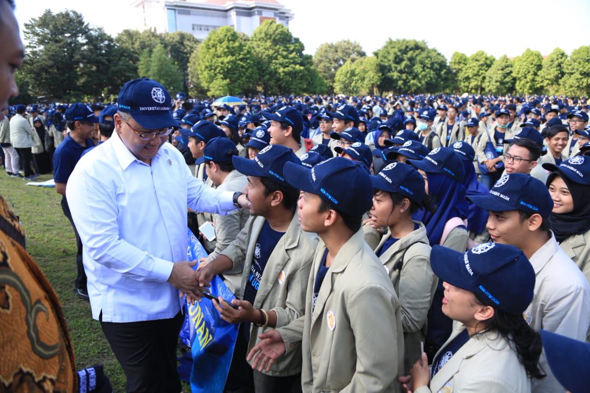 Tppiprovbabel's tweet photo. #KKNDesa
#babel
@jokowi 
@EkoSandjojo 
Desa terus maju https://t.co/cCmfzNrmQF
