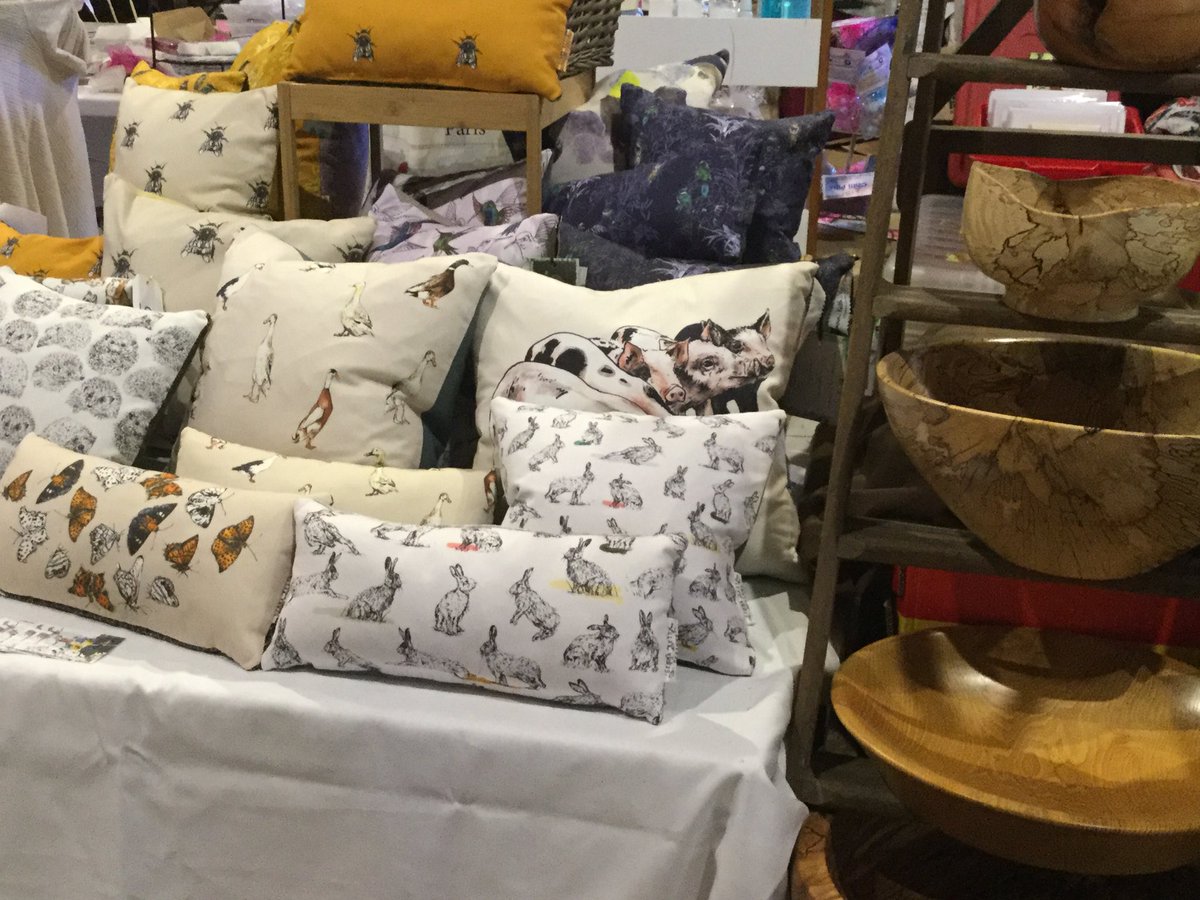 MidSummerTithe's tweet image. 