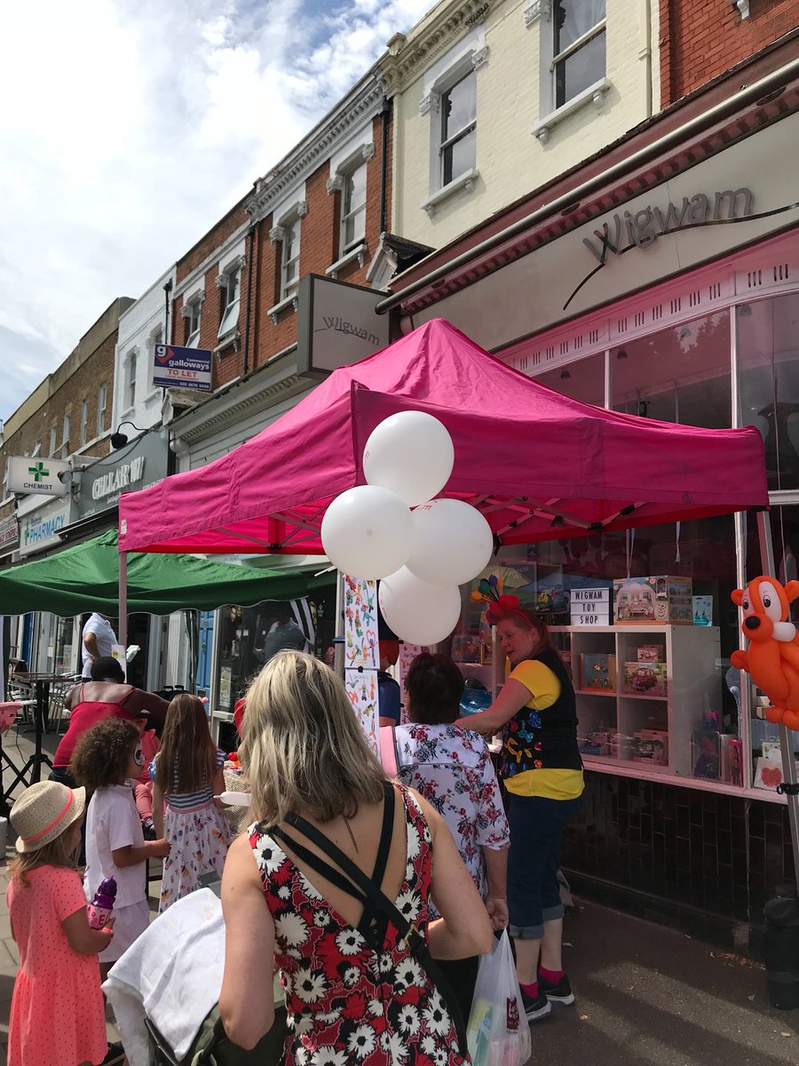 lovewestdulwich's tweet photo. Our Summer Fair is on until 4pm 🙌 Croxted, Park Hall and Rosendale Roads #dulwich #se21 https://t.co/D1Gs3fXTJQ
