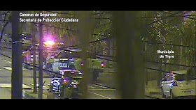 ZamoraOscar1's tweet photo. [NOTICIAS] Don Torcuato
Gracias Al Sistema De Video Vigilancia Del #COT Los
#OjosDeTigre Captaron El Momento En Que Un Malviviente Asalto Brutalmente A Una Mujer.
Rapidamente Fue Aprehendido y Puesto A Disposicion de La Justicia
MIRA👉https://t.co/otJBBDULRU👈
@MunicipioTigre https://t.co/TzmbXb7cDS