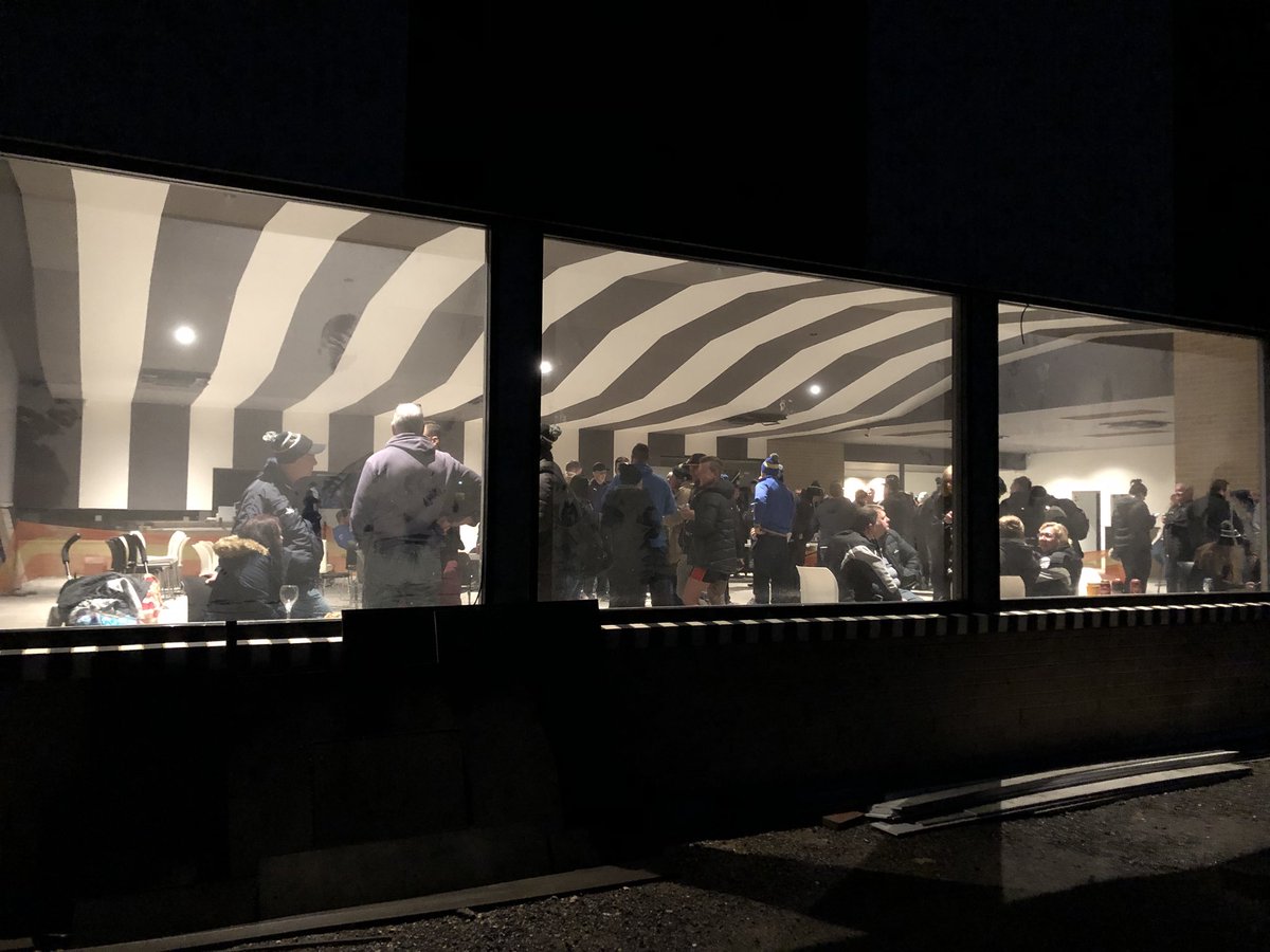 Local footy hasn’t looked better with the new <a href="/NarreWarrenFNC/">Narre Warren FNC</a> rooms coming to life at night <a href="/sefnl/">SEFNL</a> <a href="/NCreely/">Nick Creely</a> <a href="/localfootyshow/">Local Footy Show</a> <a href="/localfooty/">Local Footy</a> #wherethegamelives