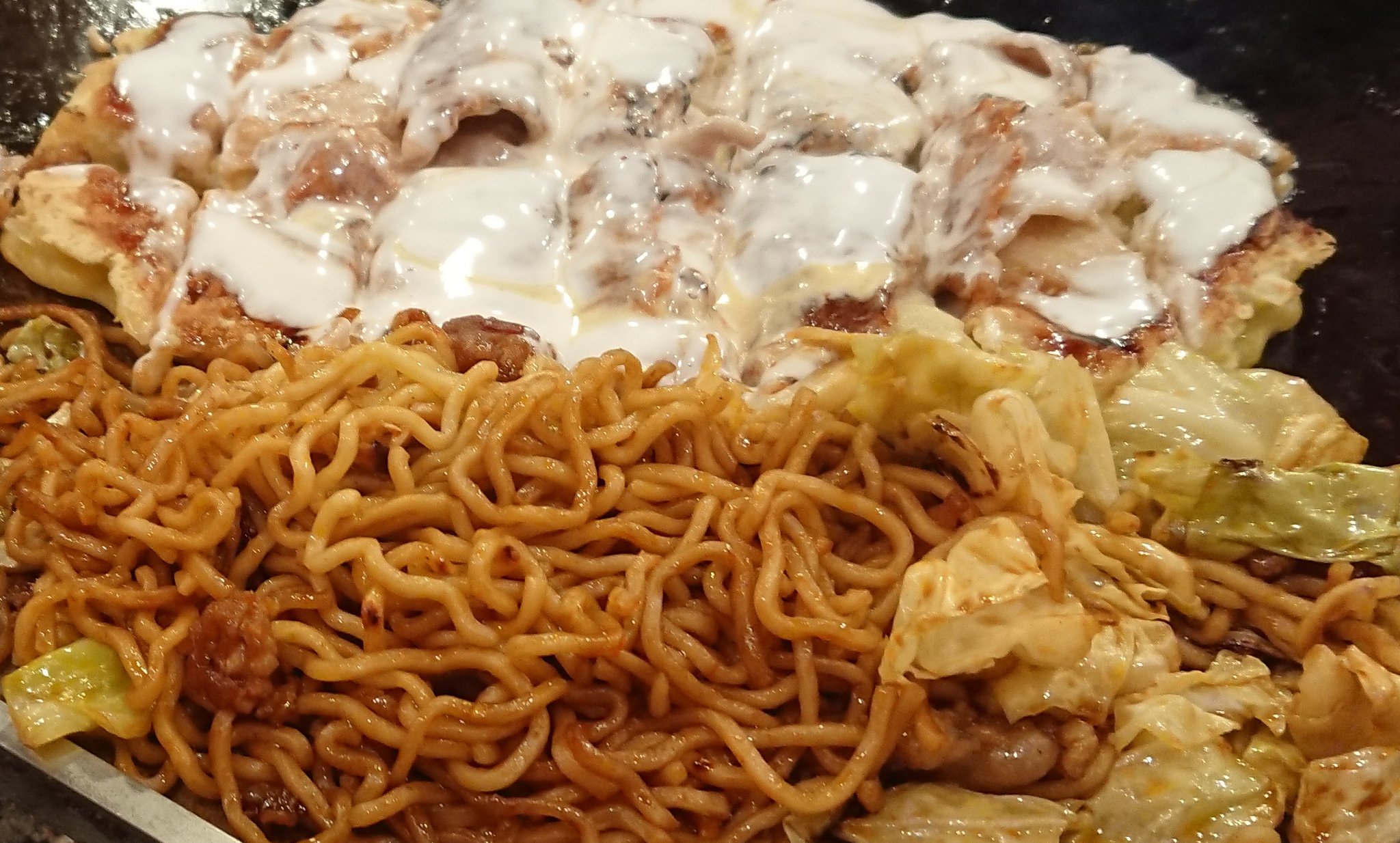 閣ちゃん こぶし金沢 ぼてぢゅう 8番らーめん 金沢の名鉄のぼてぢゅうはほんとに美味しい なんで関東とこんなに違うのか そして8番らーめんといえば宮崎由加ちゃん流唐麺のバター入りは鉄板 カロリーいっちゃった