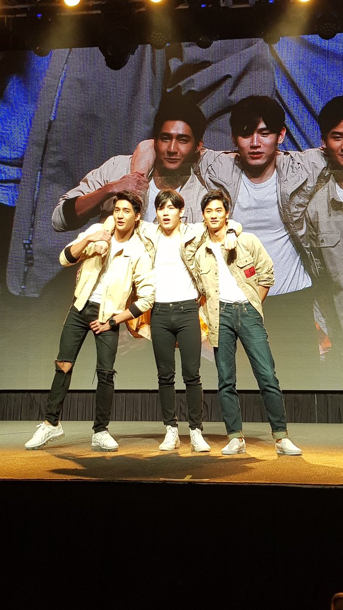 newwieeland_FC's tweet photo. THANK YOU 😙💖
#NewEarthFanmeetinginTaipei https://t.co/tIS1DIWqXo