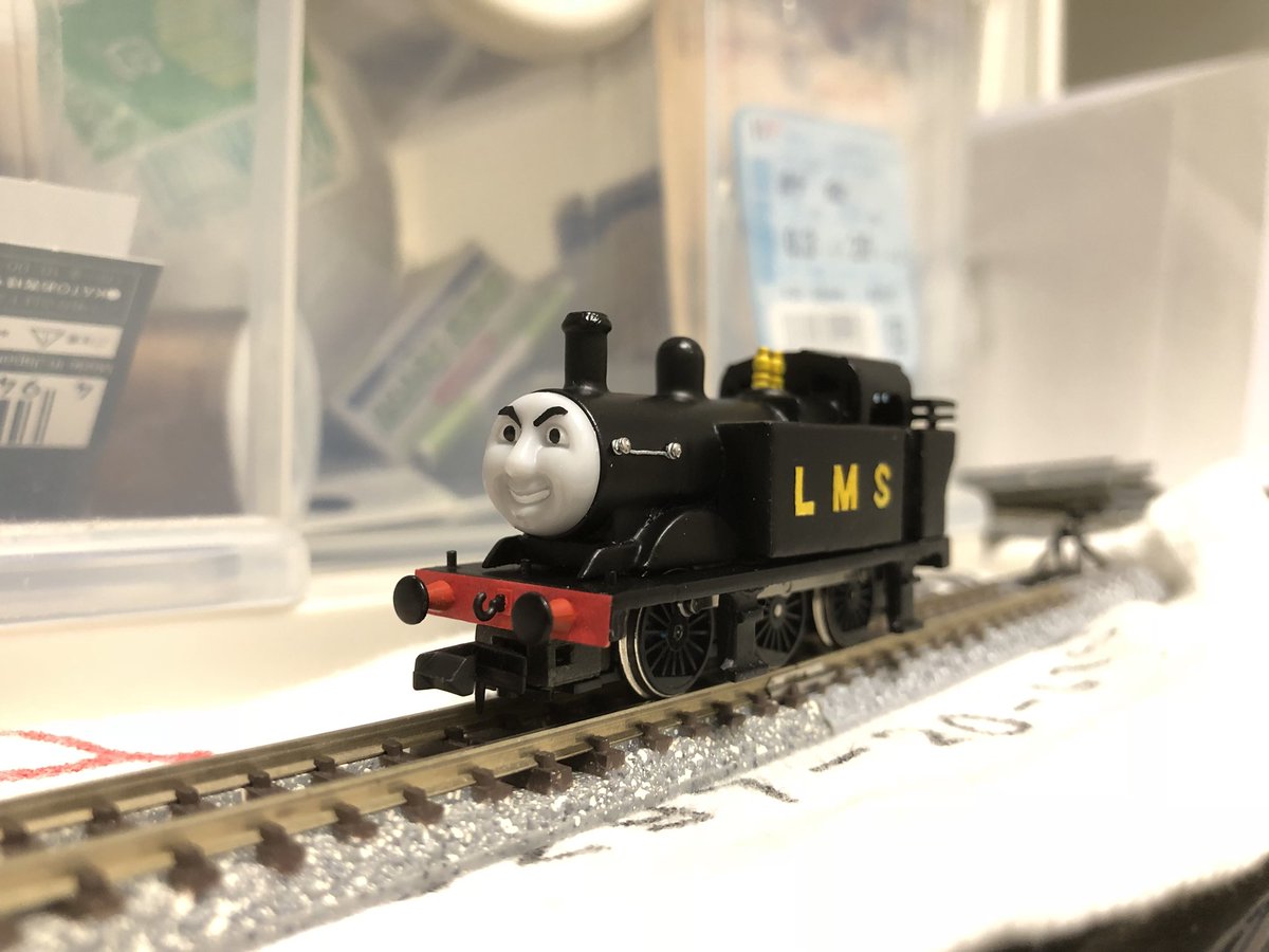 ネス No Twitter ジンティー作りました 実機と原作を参考にしてトーマスから改造しました 顔はダイキャストのデュークのまゆげをいじって付けました