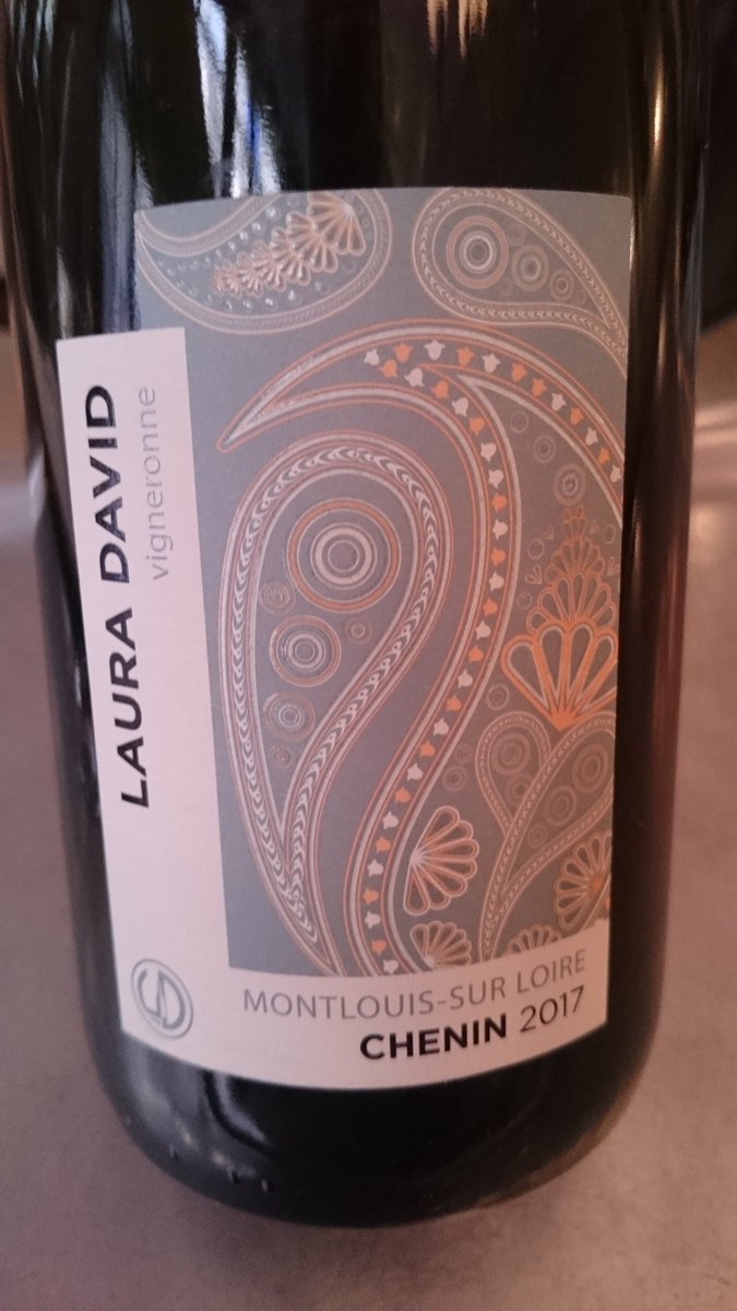 <a href="/romaincacace/">Les Pieds Sous La Table</a> <a href="/TempoChevrier/">Vincent Chevrier</a> <a href="/AngeGardienVin/">Cellier Domesticus⛅️</a> <a href="/Atout_Terroir/">Atout-Terroir</a> <a href="/lawinetech/">La WineTech 🍇</a> <a href="/lelieuduvin/">Léodagan</a> <a href="/winameety/">🥂Winameety</a> <a href="/MySublivin/">Sublivin</a> @vitavinum <a href="/thomas_babin/">Thomas Babin</a> <a href="/Vinexplore/">Vinexplore</a> <a href="/vinosoftcom/">Vinosoft</a> <a href="/LeMuscadet/">muscadet</a> @ParolesetVin <a href="/Lee__Corn/">Lee Corn 🍥</a> <a href="/EasyBacchus/">EasyBacchus</a> @adelineduracell <a href="/CaveasyApp/">Caveasy</a> <a href="/iDealwine/">iDealwine | FR 🇫🇷</a> @AveineOfficiel <a href="/_Vinovae/">VINOVAE</a> <a href="/lesgrappes/">Les Grappes</a> <a href="/WODWineOnDemand/">Wine On Demand</a> <a href="/philippe1richy/">Philippe Richy</a> <a href="/TrinqueFougasse/">Trinque Fougasse</a> <a href="/VinsduLanguedoc/">Vins du Languedoc</a> <a href="/pezenas_online/">Pézenas online</a> <a href="/VilledePezenas/">Ville de Pezenas</a> <a href="/hautlignieres/">jerome rateau wine</a> <a href="/AOCVINSDUBUGEY/">AOC VINS BUGEY</a> <a href="/PrintempsBugey/">Printemps Vins Bugey</a> <a href="/LPBallon/">Le Petit Ballon</a> <a href="/TrocWine/">TrocWine</a> <a href="/WineServicesGrp/">Wine Services Group</a> <a href="/scorelab_io/">Scorelab.io</a> <a href="/JeanBouteille/">Jean Bouteille</a> <a href="/PlugWine/">Plugwine</a> <a href="/VignesdeNantes/">Les Vignes de Nantes</a> @vignoblenantes <a href="/vinsdeloire/">Vins du Val de Loire</a> <a href="/techloirevalley/">La French Tech Val de Loire</a> <a href="/LoireValleyWine/">Loire Valley Wines</a> <a href="/madeinvdl/">Made in Val de Loire</a> <a href="/VLoire_Tourisme/">Val de Loire Tourisme 🏰</a> <a href="/Alsace/">Alsace</a> <a href="/TerraVitis/">Terra Vitis</a> <a href="/tourismgaspesie/">Tourisme Gaspésie</a> @SAQCellier En avant pour la #bottlebattle 💥 🍷de <a href="/lawinetech/">La WineTech 🍇</a> car il fait soif et c'est l'heure de l'#apéro ! On s'empresse de partager la première et jolie cuvée de Laura David,  une jeune vigneronne de #Montlouis qui paraît fort prometteuse ! #ducheninsinonrien #LoirePower <a href="/evarobineau/">Eva Robineau</a>