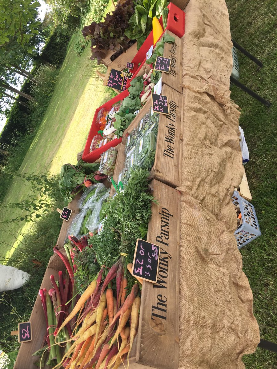 TheWonkyParsnip's tweet image. Find us and some honesty beautiful stalls @MidSummerTithe !!! Really worth a trip!!!