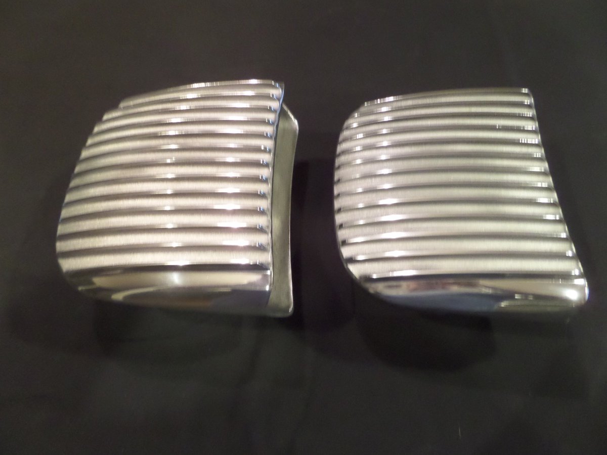 dragmaster123's tweet photo. Check out https://t.co/k4ZNhv0XXV for all your custom scoops,valve covers,valley pans,fuel blocks,carb adaptors. check out the nostalgic looking scoop like the old cal custom except it takes a filter and is alot bigger. https://t.co/foOWQAS5RR