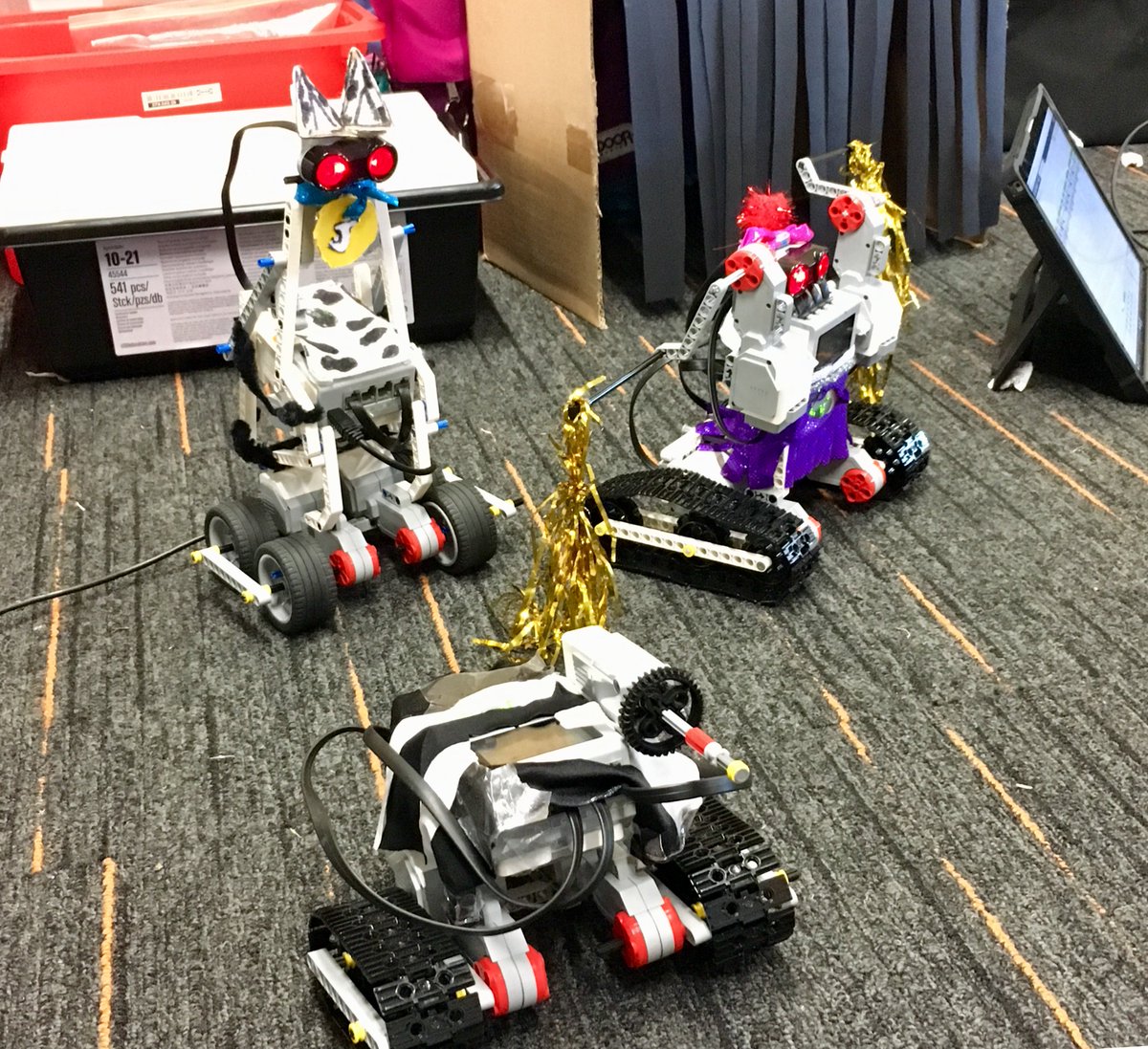 A group of Y5 and Y6 students had a wonderful time taking part in a RoboCup Junior Metro event today.  Fantastic effort!  #Robocup2018 #EV3 #LEGO #girlswhocode