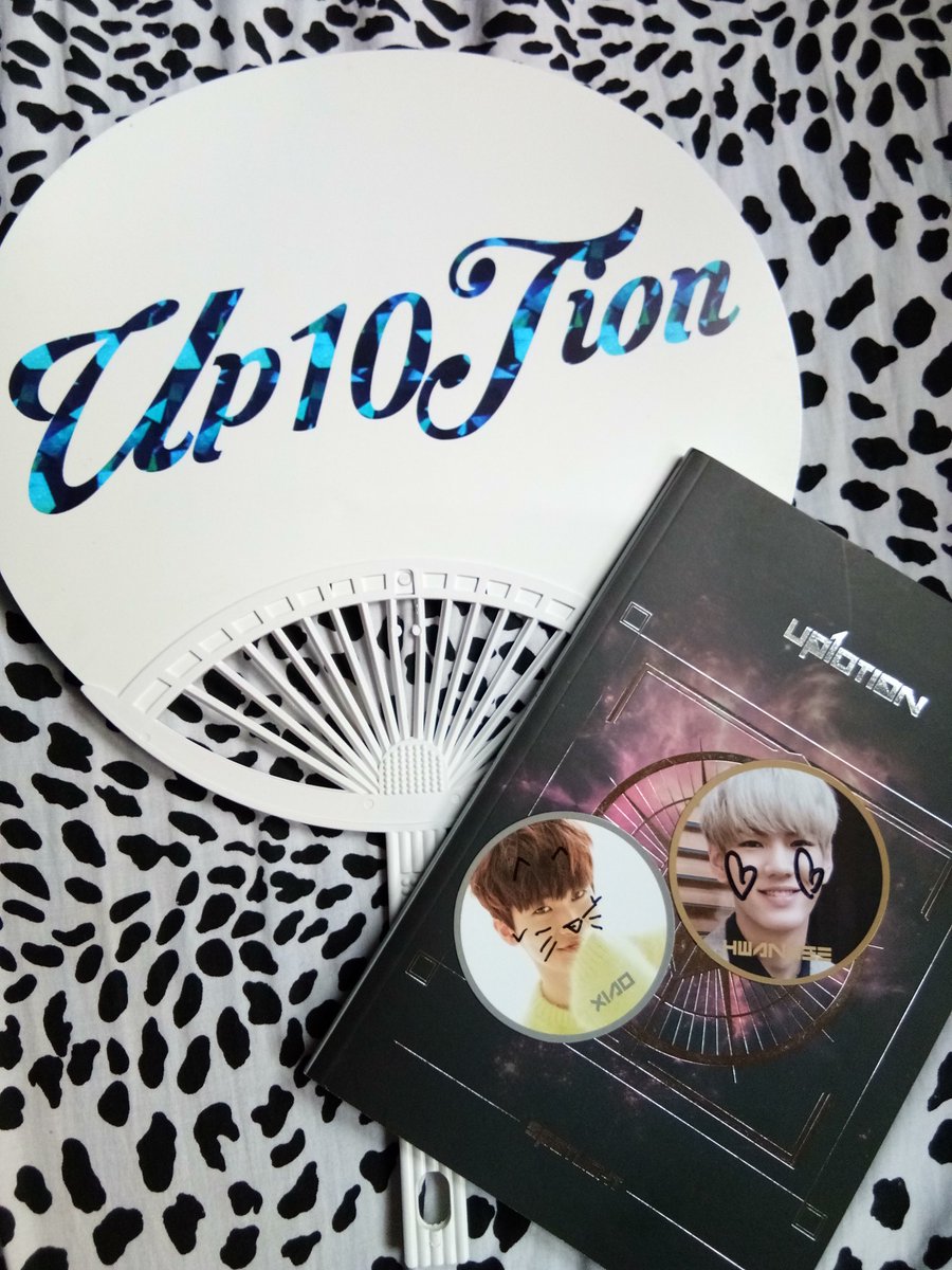 sunriseXIAO_'s tweet photo. @UP10TION my happiness has arrived today❤ #up10tion #spotlight silver vers #hwanxiao pc #summergo fan 😍 https://t.co/MwuBTsORBK
