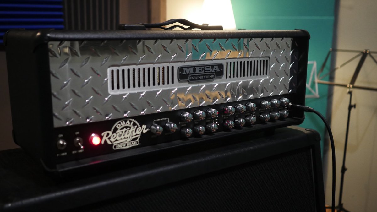 StudioKV62's tweet image. ...the beast! Reamping guitars #mesa #dualrectifier #cadillacbloodstudios #recording #mixing #mastering