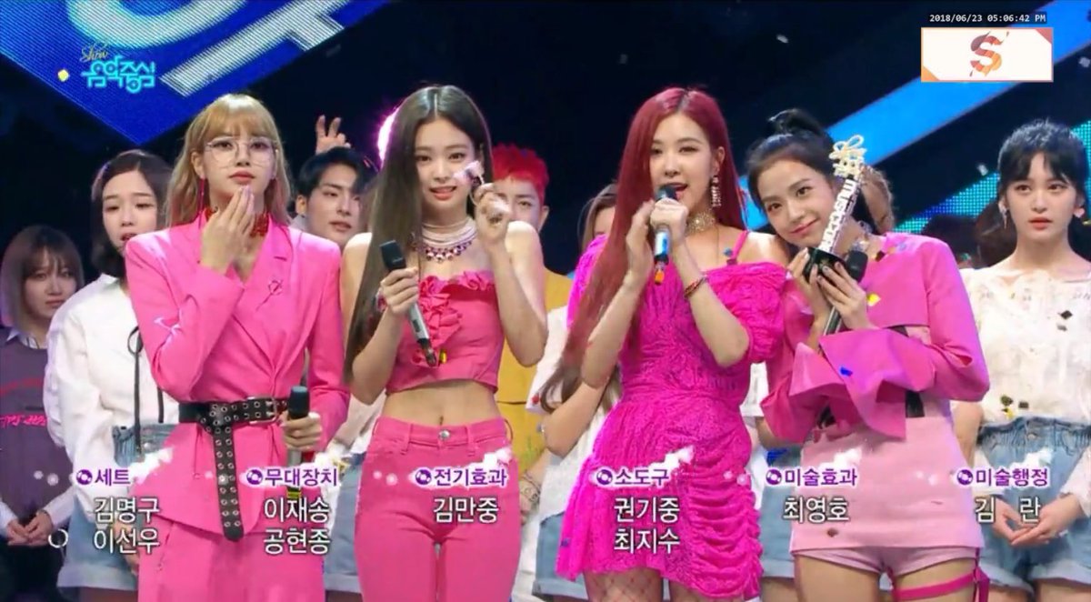 Black Pink Ddu Du Ddu Du Stage Outfits