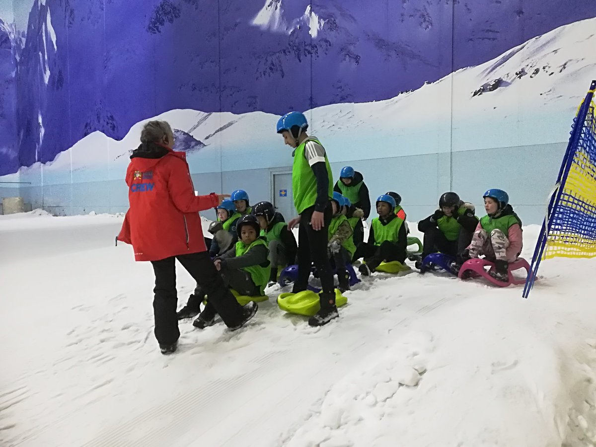 GMYouthFed's tweet photo. Today we're back @Chill_Factore for our #pathtopyeongchang event #climbing #skiing #snowpark @Lads1889 @StJohnsBoxing @shackladys  &amp; Trinity House @4CT https://t.co/IfYAYlVE99