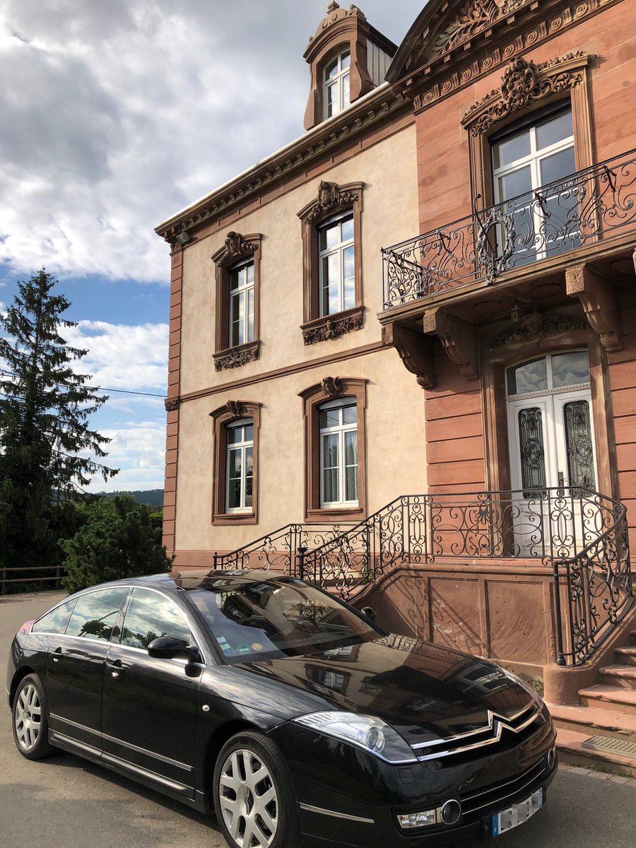 citroen_c6's tweet photo. Départ en week-end #C6 #Citroën #doublechevron https://t.co/3dya1VCKiE