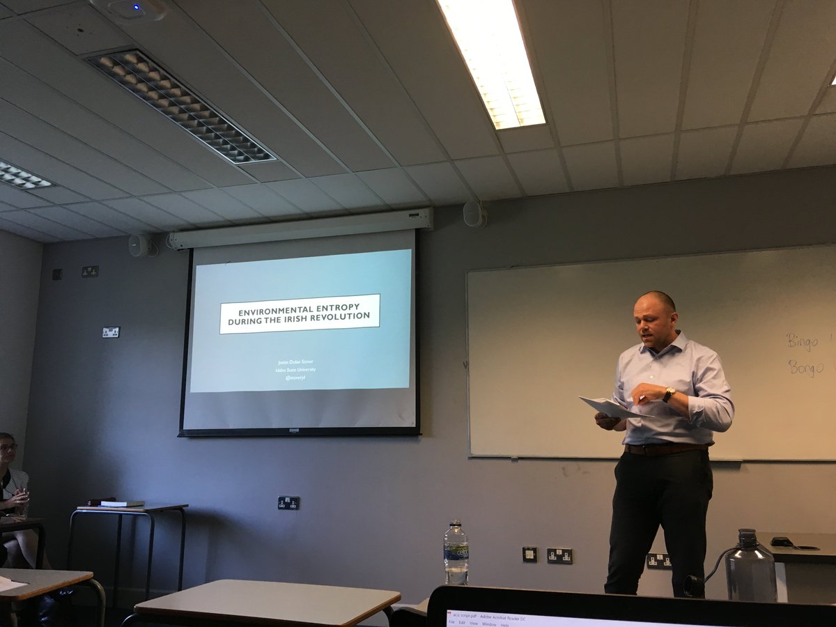 tormey_history's tweet photo. Thoroughly enjoyed #ACISCORK. My two fellow panelists in full flow yesterday @acis2018 @stoverjd. Thanks to @CaoimheNicD for chairing. #ACIS2018 https://t.co/XhNH3a6M3k