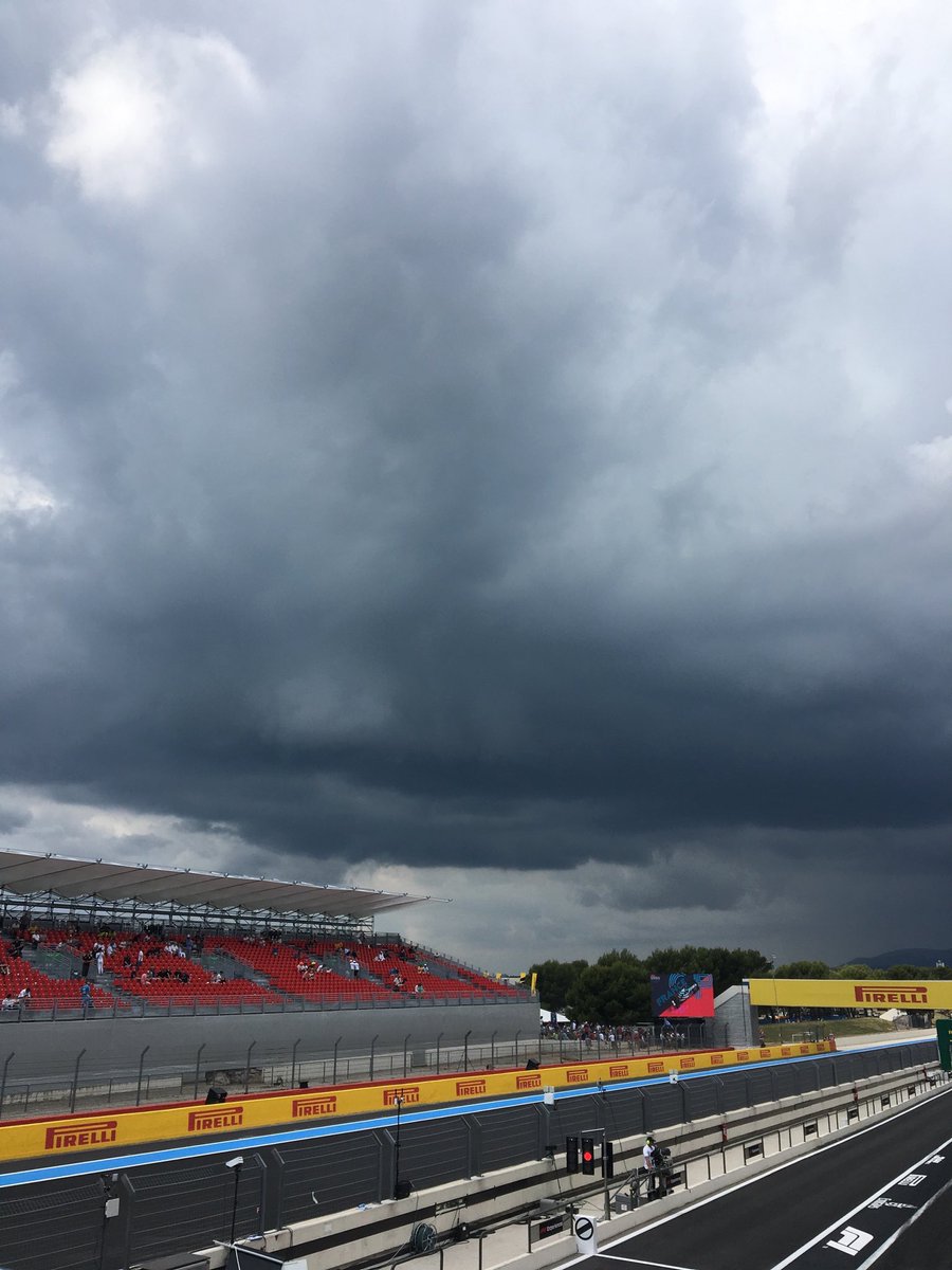 F1Instant's tweet image. Rain has hit Paul Ricard, as soon as FP3 starts! 🌧

#F1 #FrenchGP
