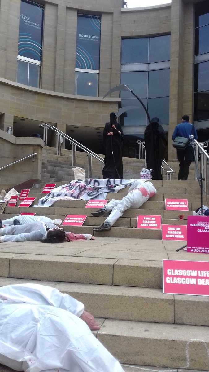 Another day another demo against #ArmsFair coming to Glasgow #SinkUDT cannot believe @GlasgowCC @LeaderGCC is letting this happen  @ScottishCND @EdinburghCAAT