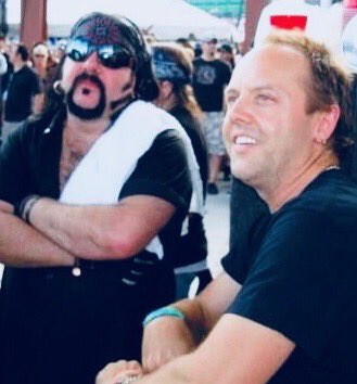 larsulrich's tweet image. Thank you for all the good times, Vinnie…your incredible hospitality and warm vibe was infectious and inspiring. Here’s to another shot of Crown Royal and a next level game of air hockey down the road! RIP, brother. Much love. ❤️