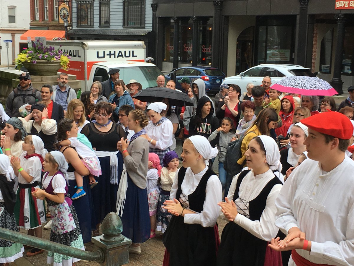 NEBasqueClub's tweet image. #BasqueFest!!