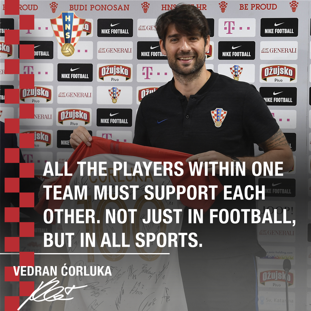 HNSfamily's tweet photo. ✅ Team spirit
✅ Unity
✅ Support
👏 #Vedran💯
#BeProud #CRO #FlamingPride #Family #WorldCup #Vatreni🔥 https://t.co/QgEAUl8jzX