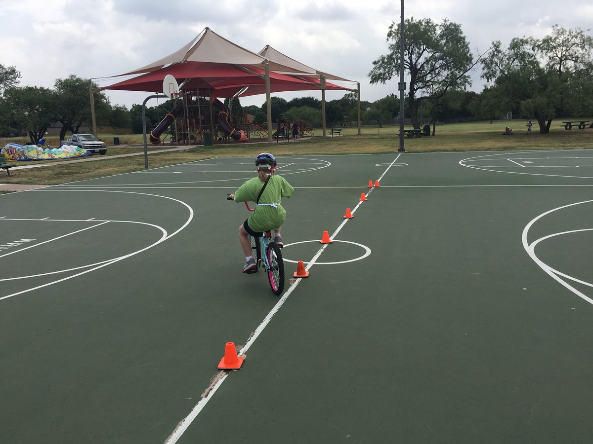 NRHPD's tweet photo. Awesome event put on by our great @NRHPARD this morning! #cityofnrh #myparks https://t.co/dz4sdLsQQz