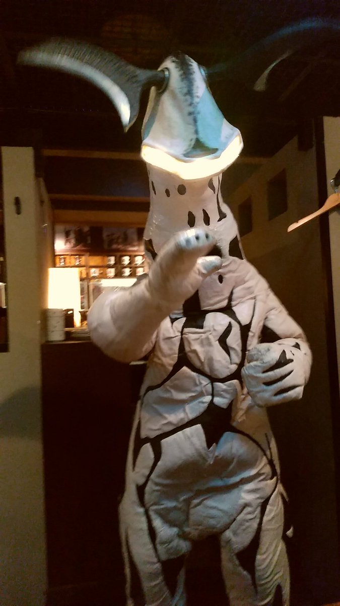 エレキングさん登場！ 以前酒場で会った個体とは別個体でした。 口