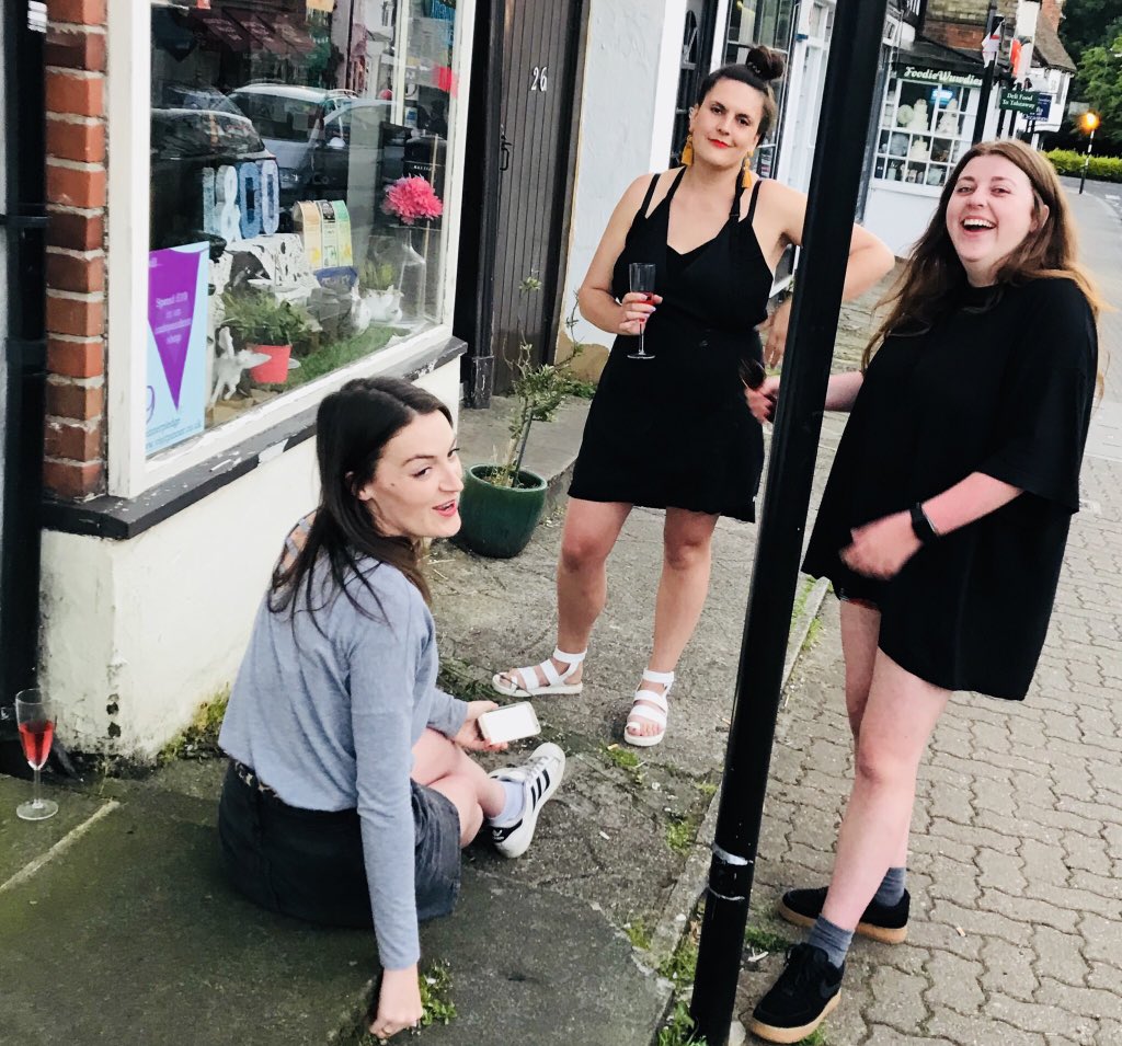 rajhousing's tweet photo. @PinnerLocal @QueensHeadPinn @carpentierandco @PinnerAssociat @Proud_of_Pinner The gang are getting ready for next Sunday’s 1st ever #Pinnerfest 21.06.18 12.00 - 22.00 #Pinnerfest2018 @archiemohan @Proud_of_Pinner @eastcotelocalco @BrOOKSPinner @Beer_Asylum @westhousepinner @VisitPinner @shaftesburysch @WestLodgeSchool @harrow_council @HYP_live #livemusic https://t.co/wdoJJiej7V