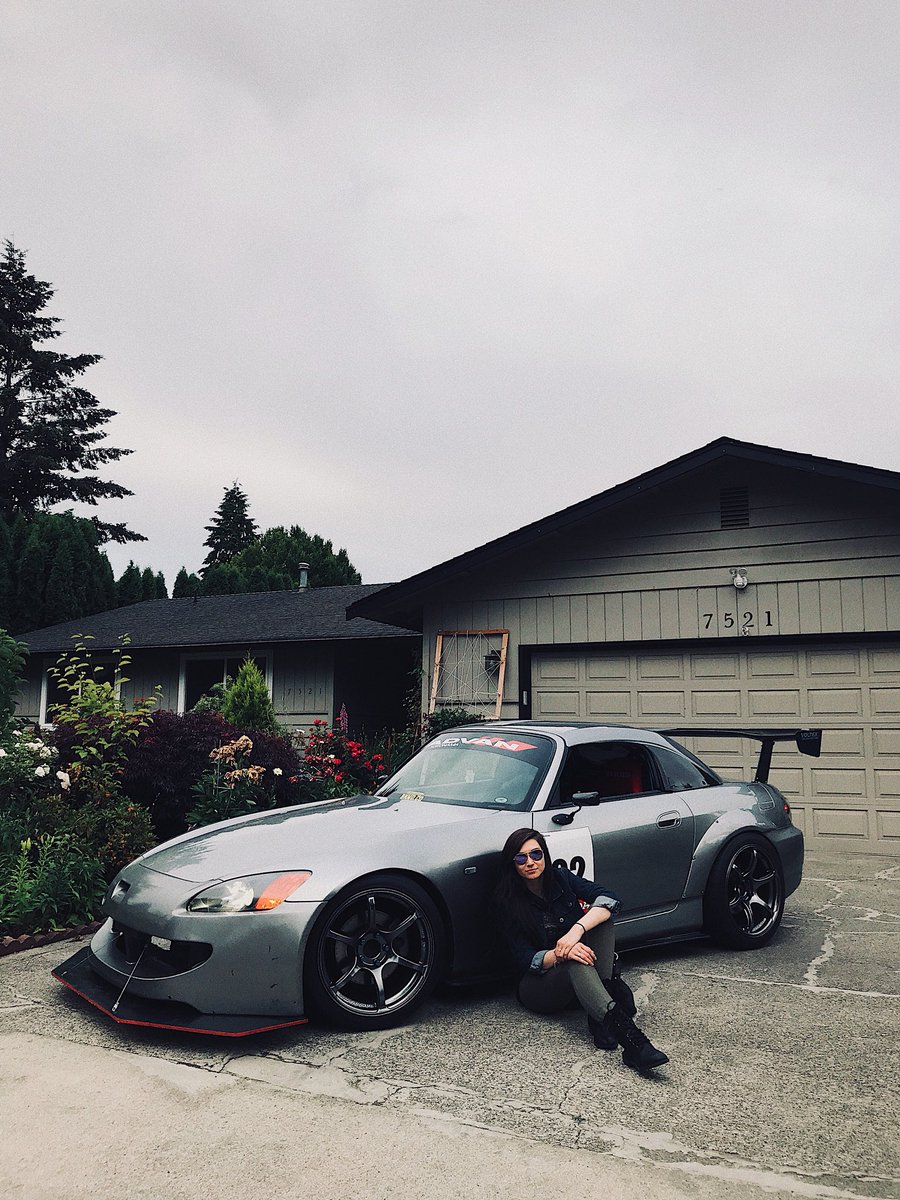 s2kyle_'s tweet photo. // @findingcherokee and i bought a house. #housemod season is here. https://t.co/08H6apgopk