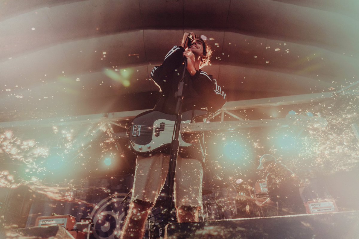 AmbATamb's tweet image. WITH CONFIDENCE • San Diego Warped Tour! 🌹