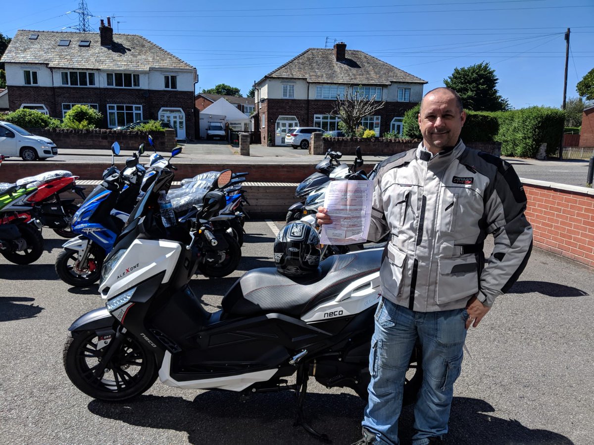 LexmotoBikes's tweet photo. Well done to Kev Wharton for passing his CBT with #geton2wheels and then collecting his new Neco scooter from Scooter-Nation https://t.co/Sm39xpnP0z