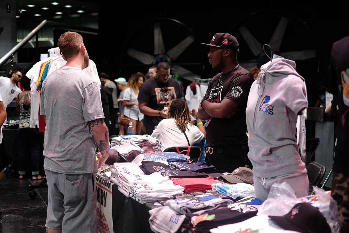 PatternIntern's tweet image. Have you registered to showcase your lifestyle brand at our 3rd annual STREETExPO yet? Early Bird deadline is 6/29! buff.ly/2th9ITg #fashion #indyfashion #madeinindiana