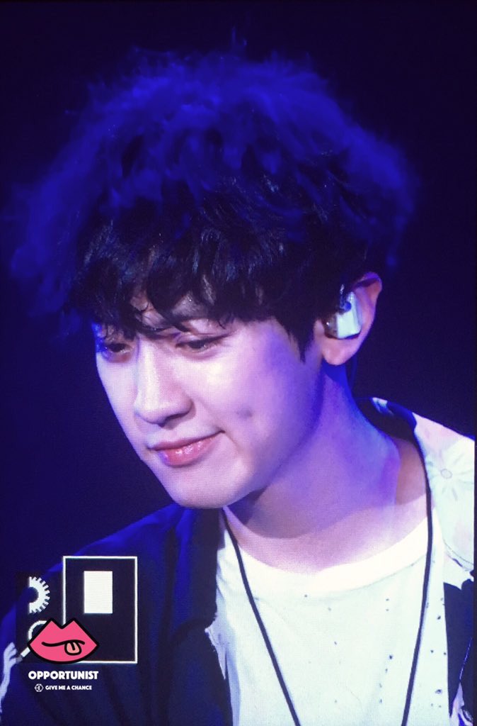 EXOCASTLE's tweet photo. [PREVIEW] 180623 CHANYEOL at #EXO_LotteConcert
cr: chance_6194

@weareoneEXO https://t.co/eH7AomhvSb