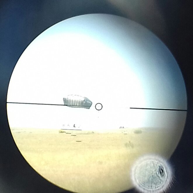 FUTER_ET's tweet photo. Las primeras rotaciones de #paracaidistas de la #BRIPAC @EjercitoTierra y de la @173rdAbnBde protegen desde sus posiciones en tierra el despliegue de sus compañeros https://t.co/7hPwQQJRv1