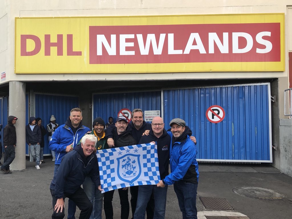 andyneedham01's tweet photo. Getting giddy! @Chumbers @SeanMJarvis @Jason_W_Taylor @Jason15Robinson @yarisboy #UncleKen #ChrisC #htafc #SAvENG https://t.co/Sv9UBKDWJx