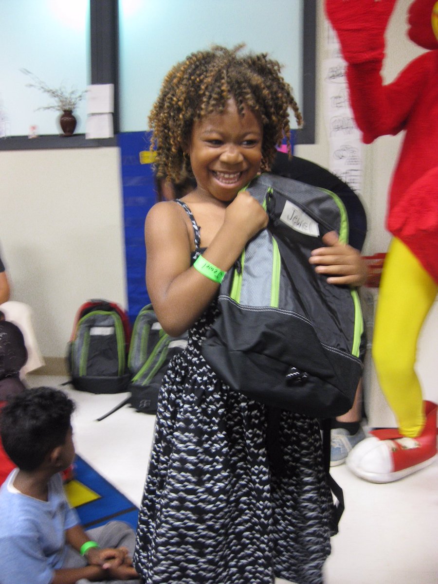 abcheadstart's tweet photo. The joy, the fun, the happy faces...it makes all the hard work for these kiddos worth it. Thank you to everyone who helped make Literacy Backpack Day a huge success. #MyFirstBackpack #yeg #yegkids #charity https://t.co/JkAxtNGfGO