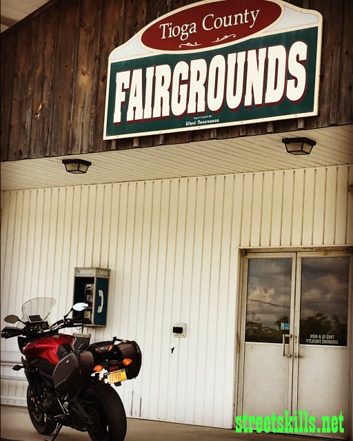 streetskillsmc's tweet photo. Scouting roads for my July #bmwridersassociation rally cornering courses. Riding small Penn towns is like stepping back in time in a good way. This pay phone actually had a dial tone! #amariding #bmwmotorrad #bmwra #bmwriders #CorneringConfidence #SecretWeaponMC #trailbraking https://t.co/CkqOUq03Aq