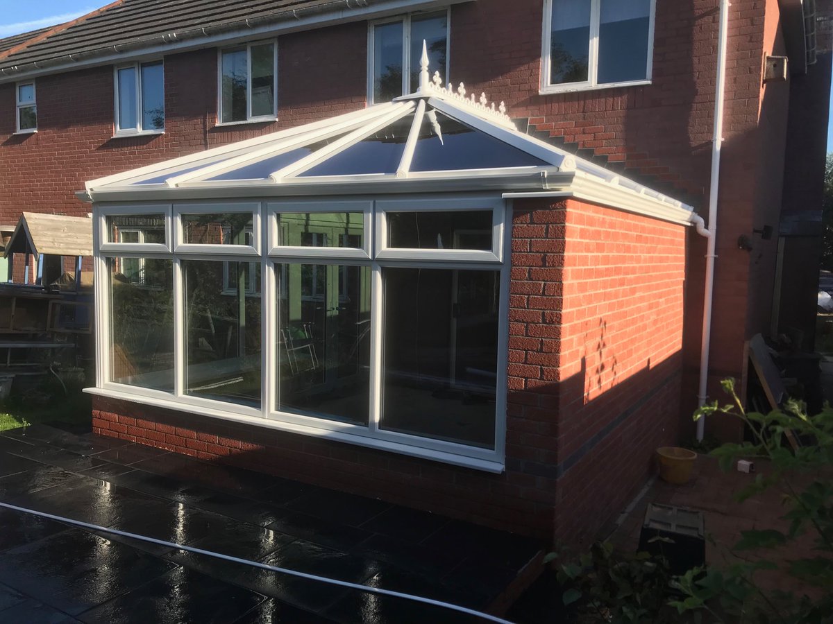 ThermotechUPVC's tweet image. Another conservatory fitted with our highest spec solar control glass. 91% solar heat reflection to make it a room you can use all year round. #qualityproducts #quality #solarcontrolglass