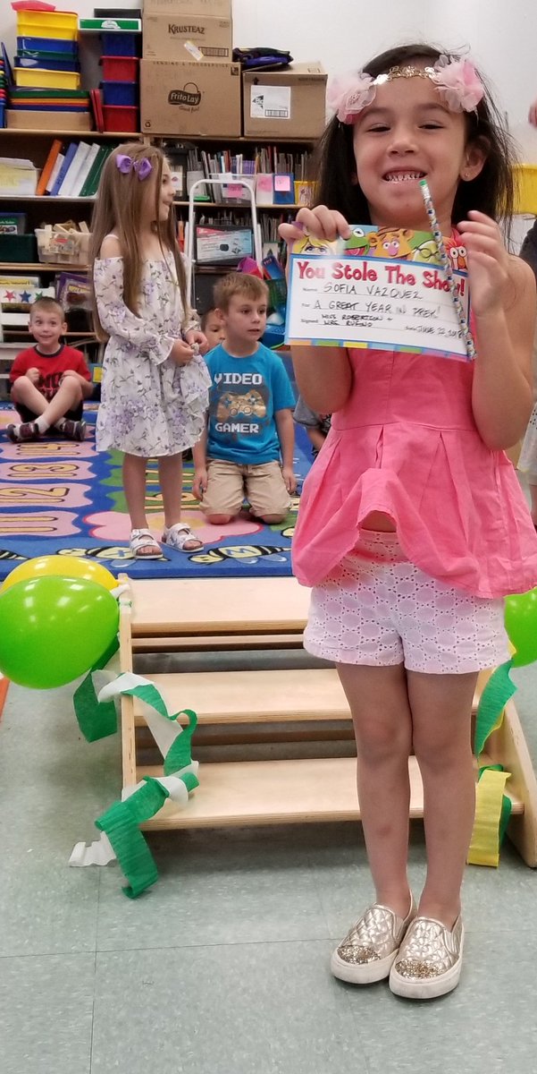 mackenzieprek's tweet photo. Thank you for a GREAT year in prek!! Have a wonderful summer. See you in September! #prek #readyforkindergarten #summertime https://t.co/J5QFG8F261