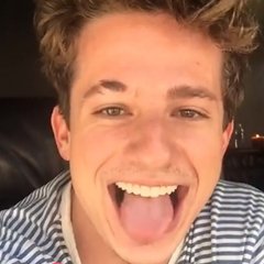 PuthinatorsBRA's tweet photo. Bom dia Puthinators 💚 https://t.co/Xx26yL85ab