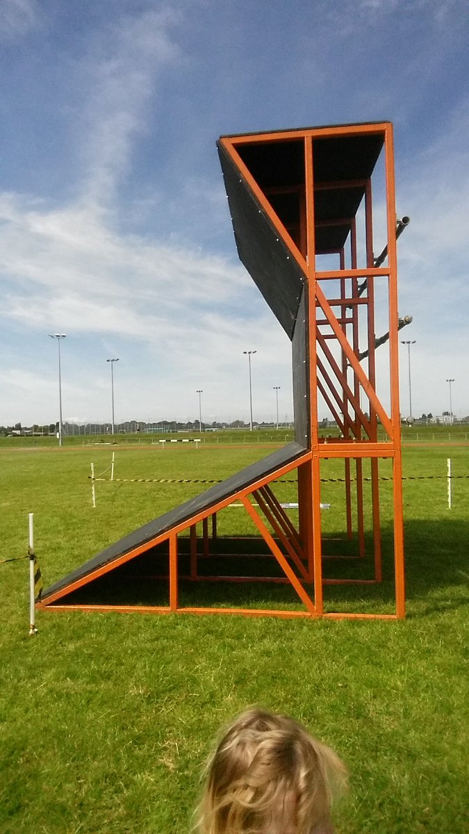 Craig1831's tweet image. Tomorrow is the BIG DAY!
It is due to be hot and having been up close to the obstacles it will be hard work! Should be fun though! Not too late to sponsor us and help the amazing @firefighters999 #Charity #999family @parkrunUK @haloleisure @FurlongFury #Firekit #FurlongFury2018