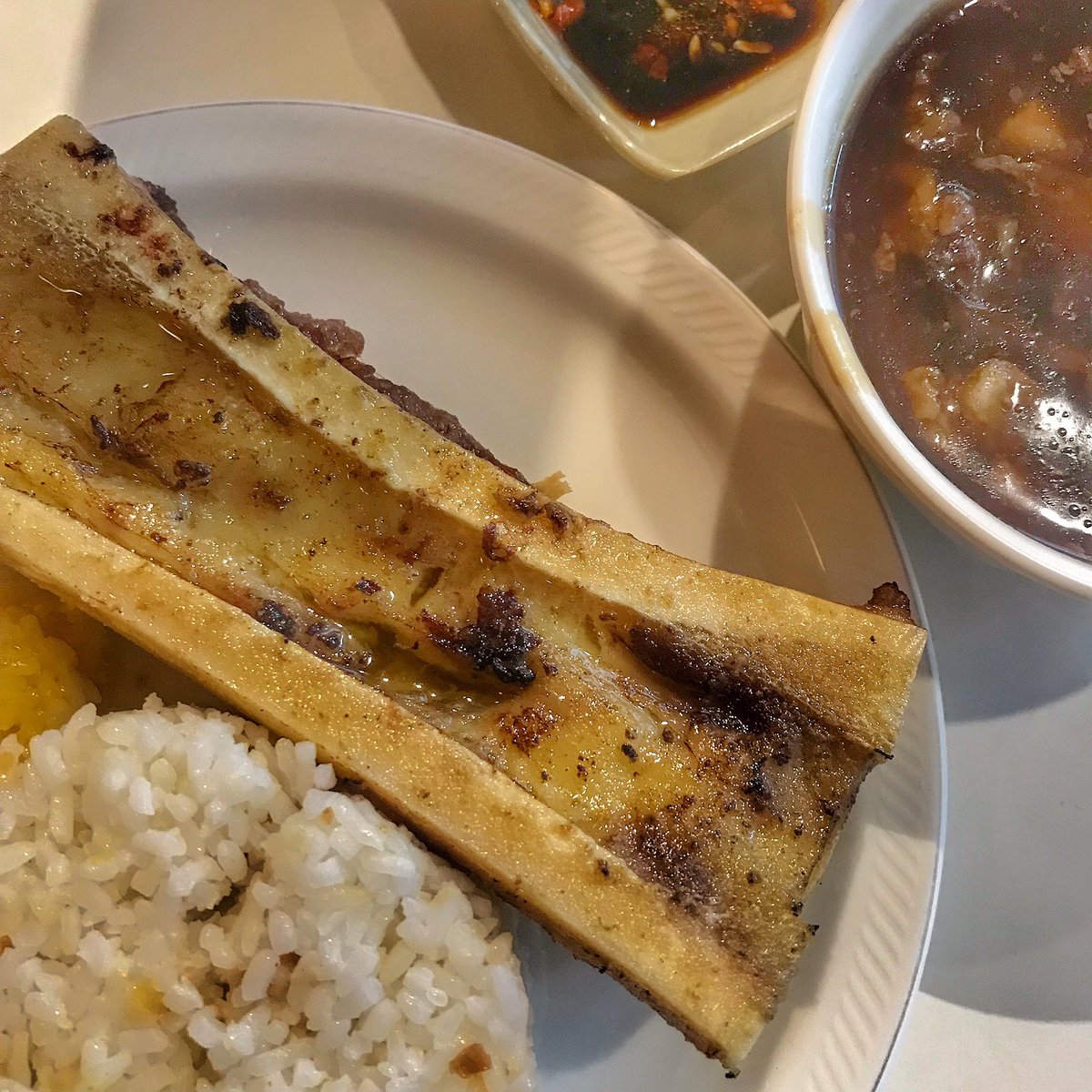 Santapopoy's tweet photo. Tara! Di na kailangan dumayo sa Shorthorn! Dito lang sa Guiguinto puputok na ang batok mo! #BeefParesBoneMarrow #FULLSTOPcafe https://t.co/jiwCpUdgJE