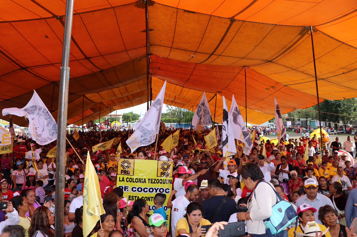 prd_francisco's tweet photo. Este proyecto crece cada día más, en #Yautepec cómo en todo el estado generamos compromisos que beneficien a la ciudadanía; este primero de Julio #GayosooGobernador  y #FranciscoNavarrete Diputado Federal 🔆👌🏽 https://t.co/4oKzXYp2OT