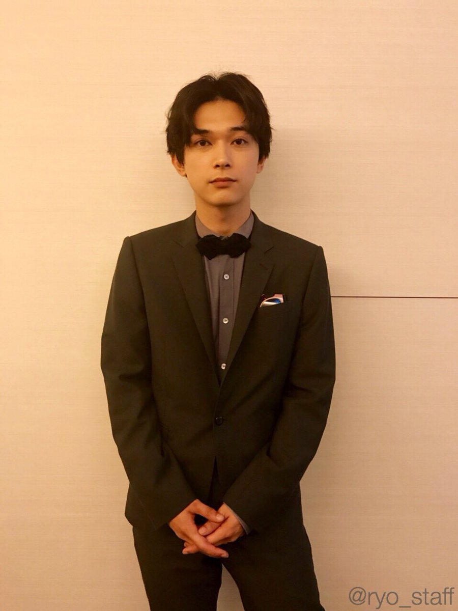 ryo_staff's tweet photo. 本日は『猫は抱くもの』公開初日でした‼️吉沢も新宿ピカデリーでの舞台挨拶に登壇🎤犬童監督、沢尻さん皆さんと楽しいひとときを過ごしました。吉沢も大好きな猫だく、是非吉沢良男🐈に会いに行ってくださいね🎬✨そして月曜ZIP!もお楽しみに❤︎

こちらGIVER🔪まだまだまだまだ撮影が続きます😪 https://t.co/AIXkC8kGAu