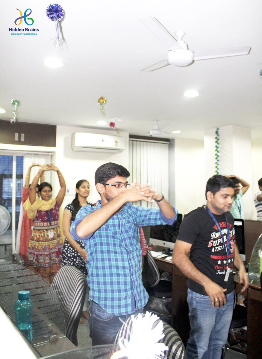 HiddenBrains's tweet photo. HBians tune in to the Zumba music and show their dancing moves in the workout session. This aerobic workout with a mix of dance moves is helping HBians to stay fit, energetic and fresh.
#HBAnniversary15 #LifeAtHB #Convergence2018 #PreConvergence https://t.co/zUi7ZbUGQM