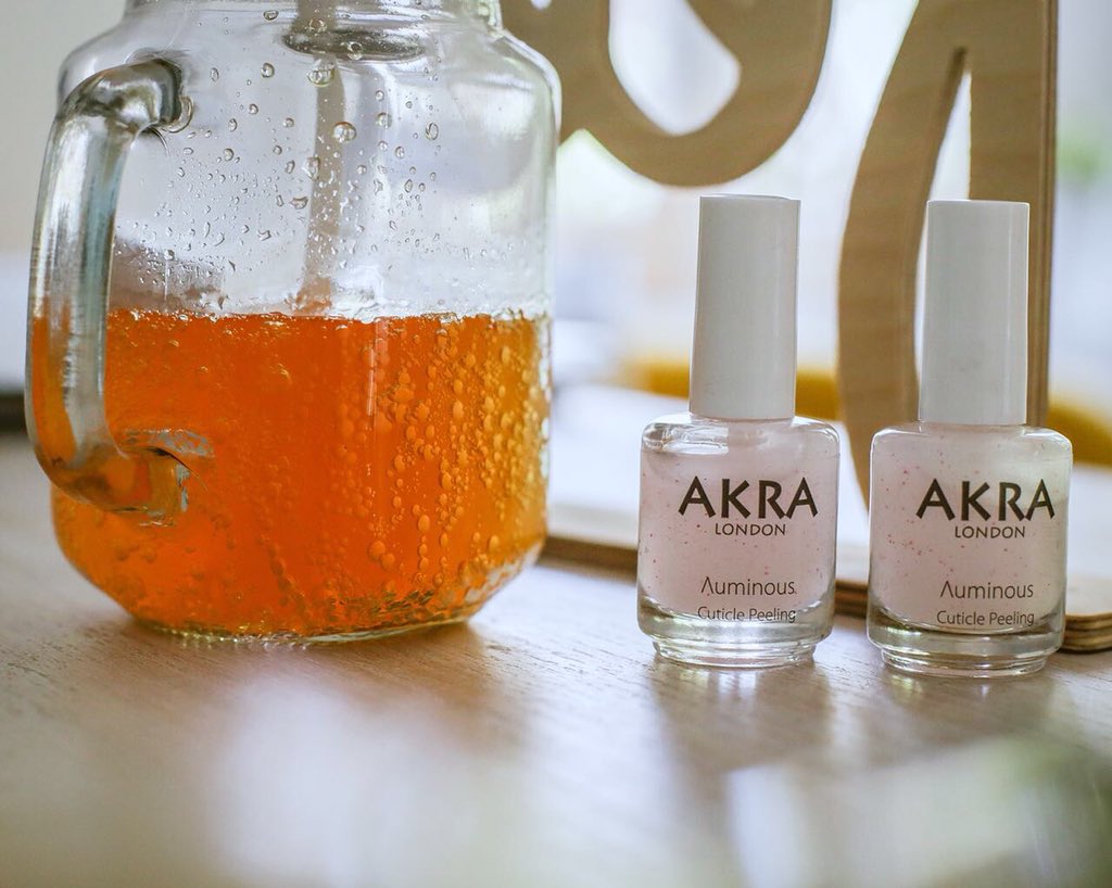 Akraboutique's tweet photo. Get your Λuminous today and be fab with naked flawless nails #akralondon #akraboutique https://t.co/0nuA8vlAAW