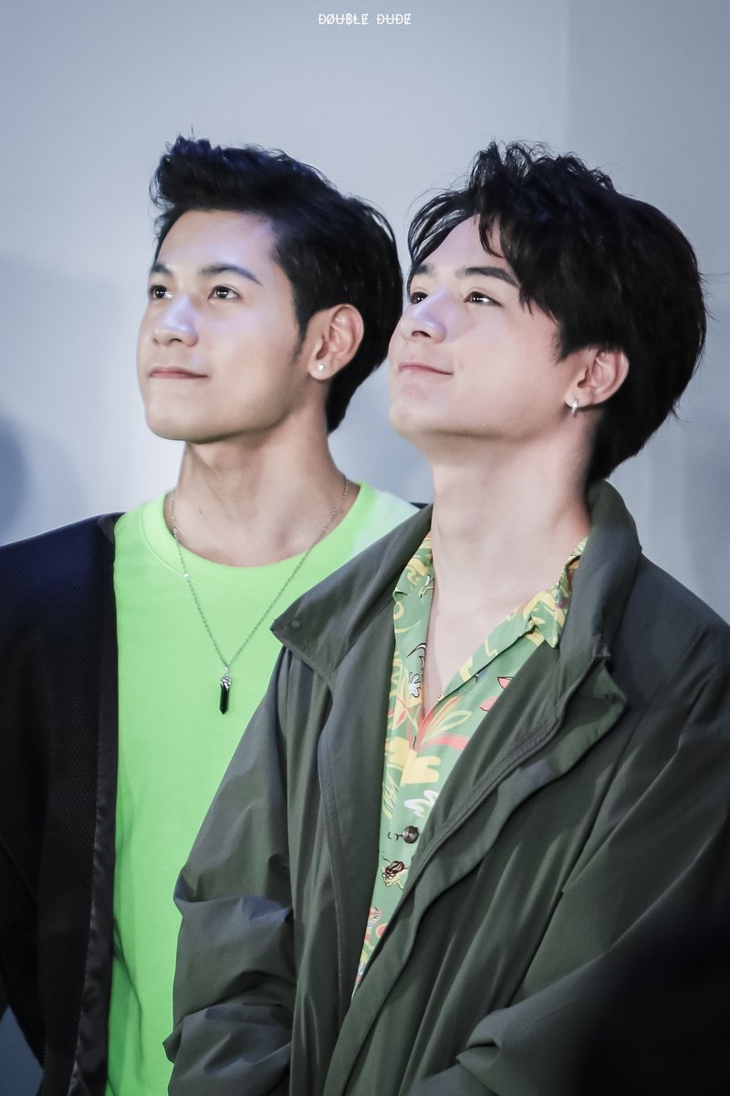 about_krist's tweet photo. — 08.06.18  งาน AIS เสียวหมี่ Selfie Day https://t.co/sC5FlFe307